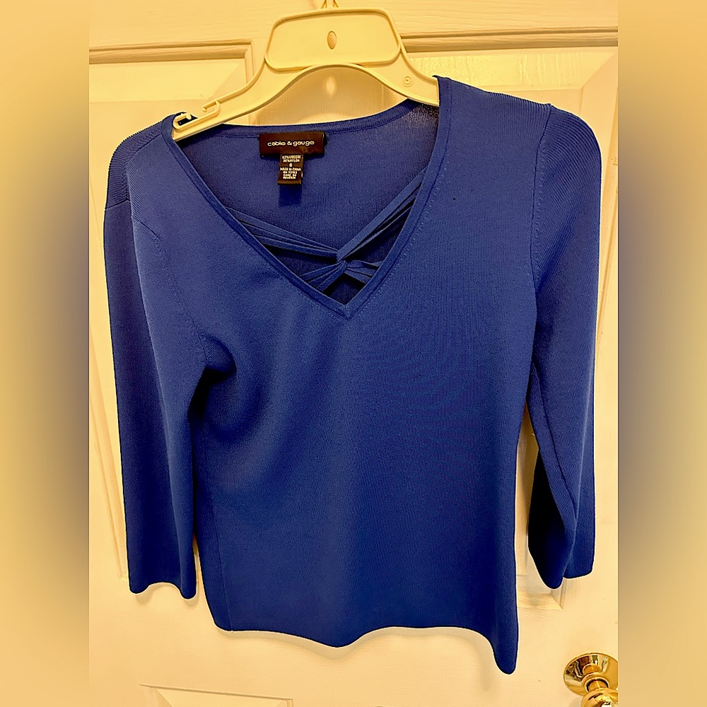 Cable & Gauge Women’s Sweater